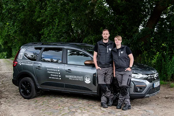 hausmeister_staudt_foto_team_02